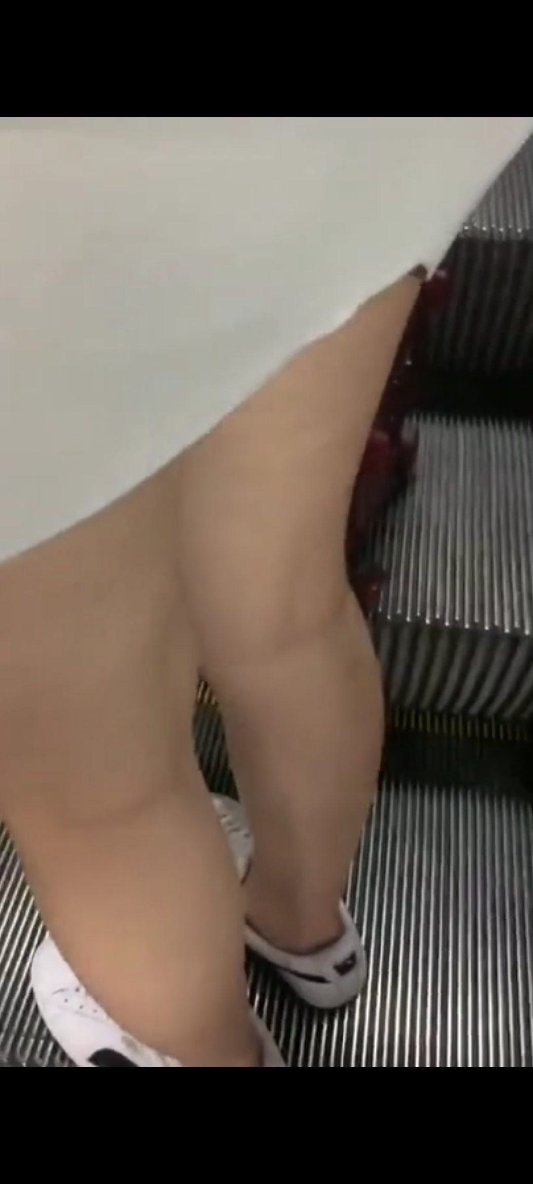 Korean upskirt - video 120 - ThisVid.com
