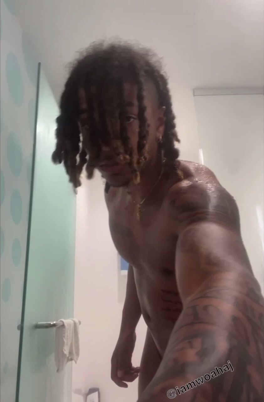 Shower time - video 29 - ThisVid.com на русском