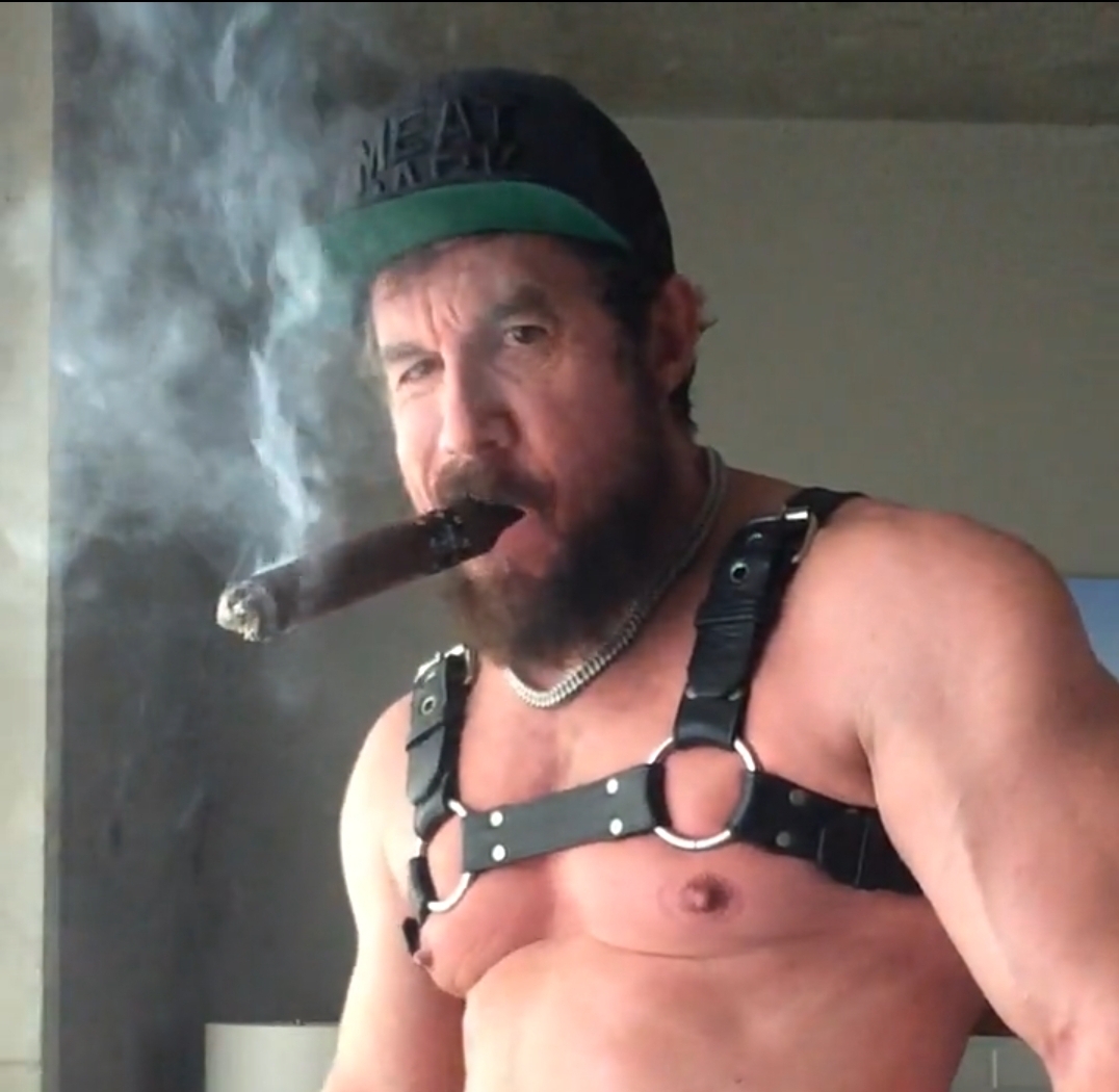 Thick dick thick cigar - ThisVid.com