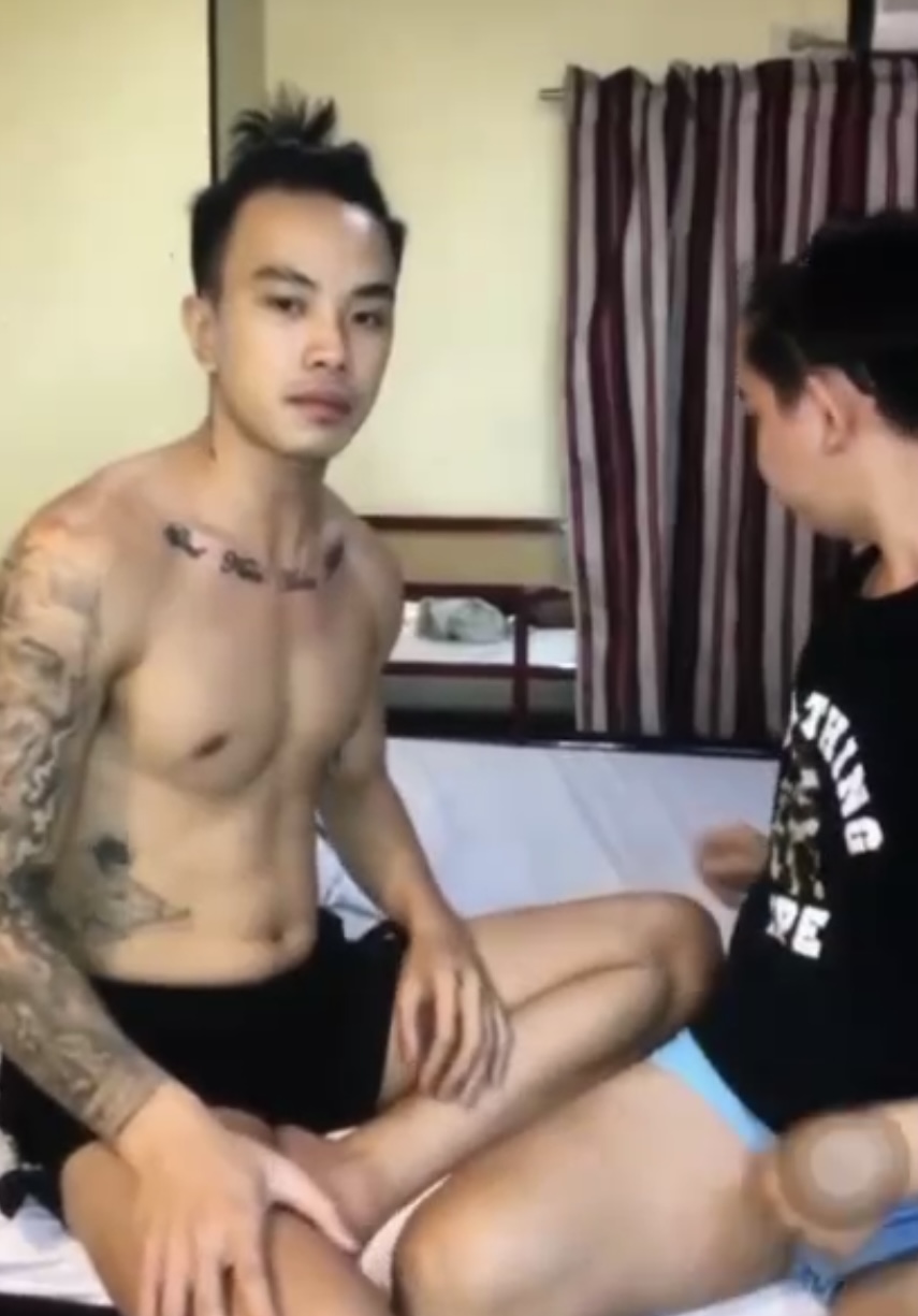 Hot str8 asian bj 7 - ThisVid.com