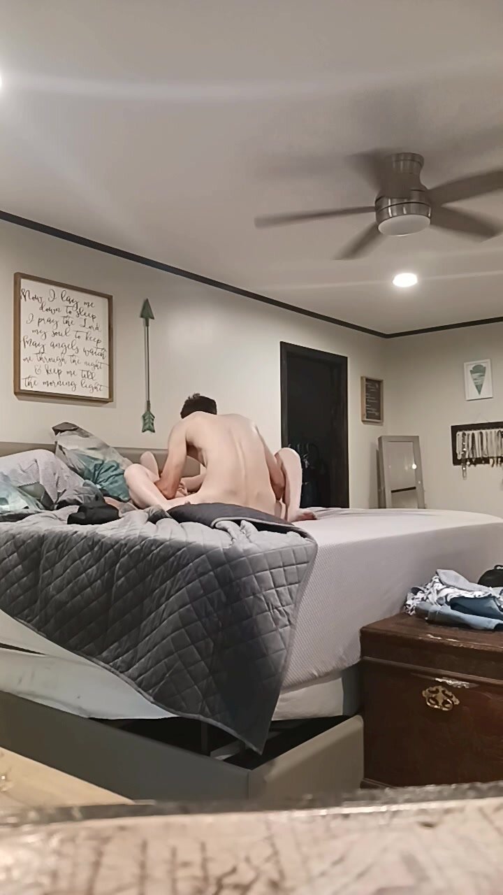wife moans while fucked hard