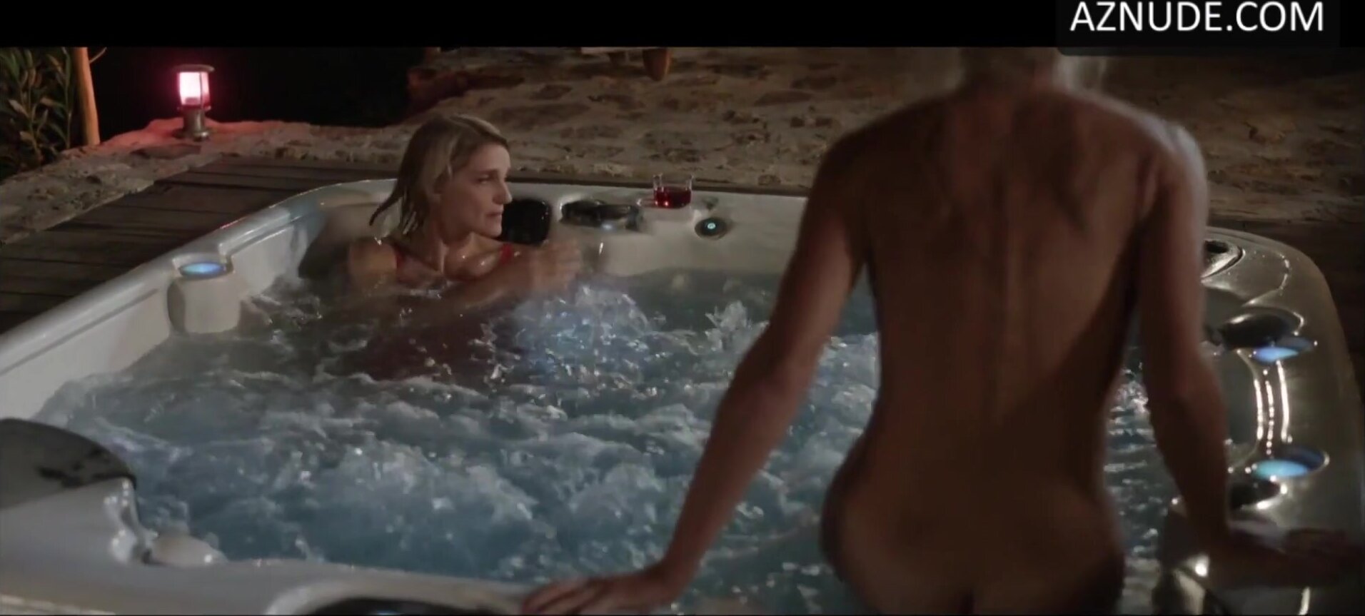 Older women naked hot tub - ThisVid.com Türkçe