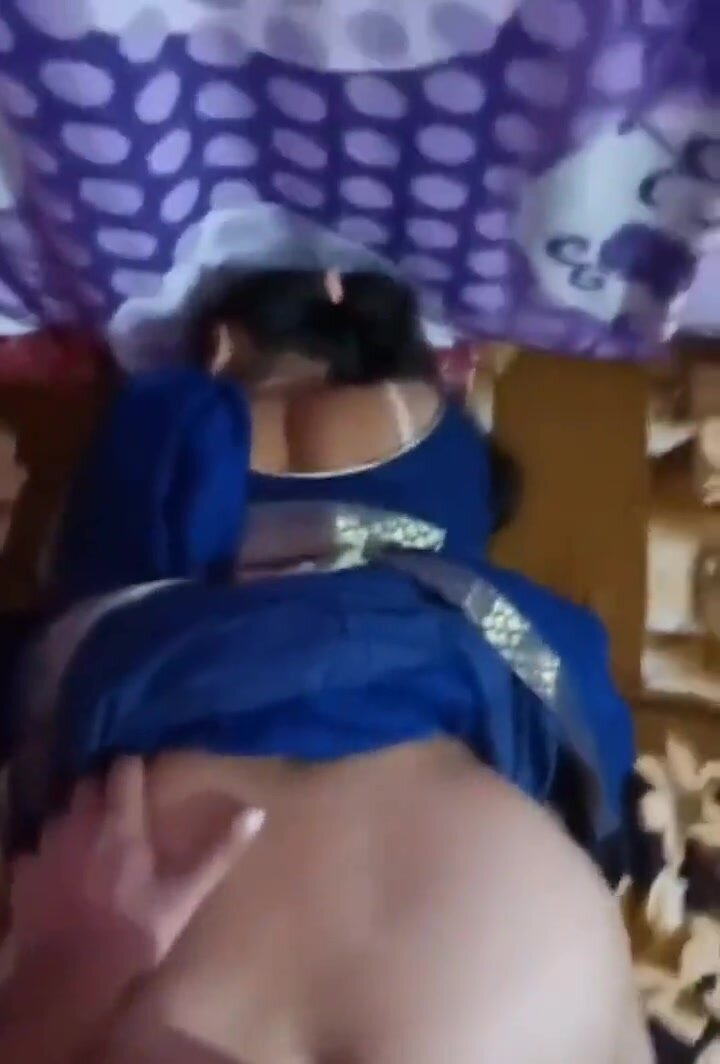 Nagpuri Video Sex Fucking - Indian Village desi youtuber couple doggi style fuck - ThisVid.com ä¸­æ–‡
