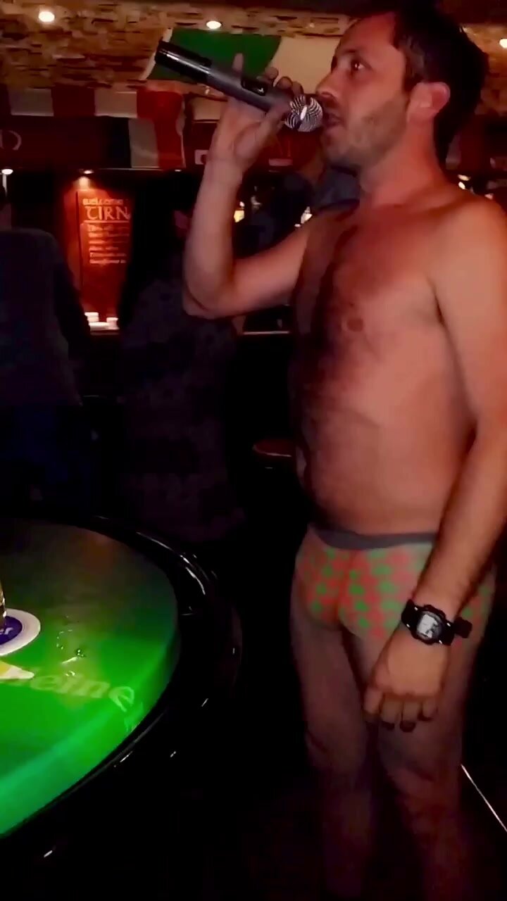 Naked in a bar, drunk - ThisVid.com