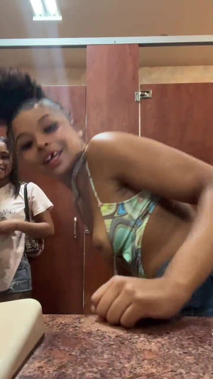 Chrisean rock topless