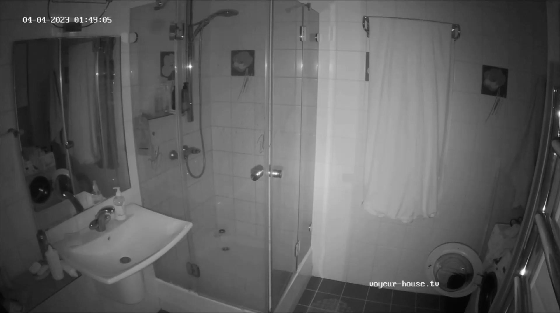 Woman pooping in Toilet 552 billede