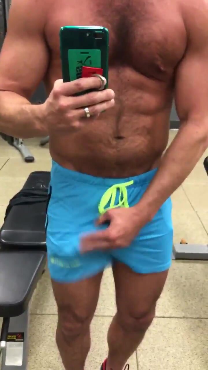 Paja en el gym - ThisVid.com