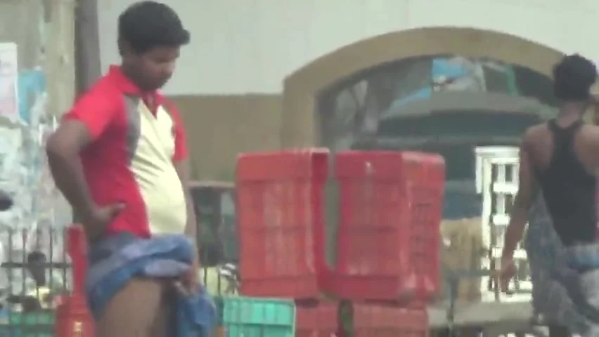 Male Piss Places - INDIAN BOY PISSING IN PUBLIC 2 - ThisVid.com