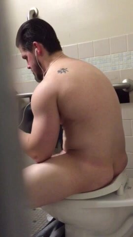 Man caught jerking off in public bathroom part 2 - ThisVid.com