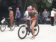 WORLD NAKED BIKE RIDE MEXICO