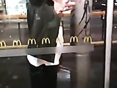 public piss - video 9