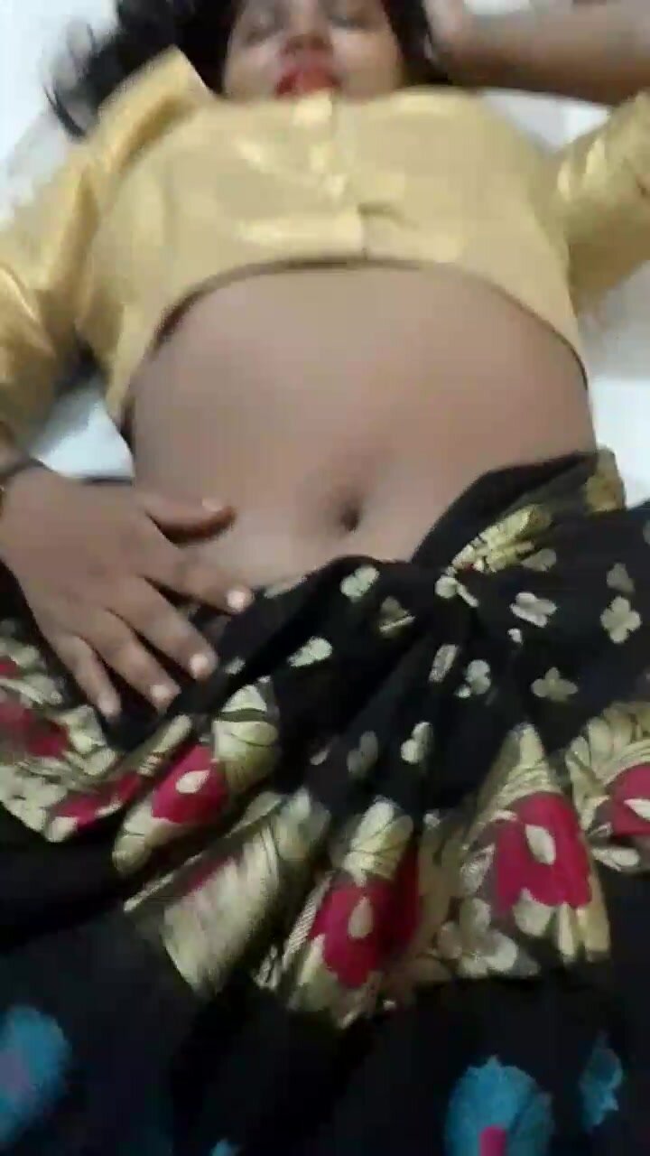 Aunty in saree sex videos