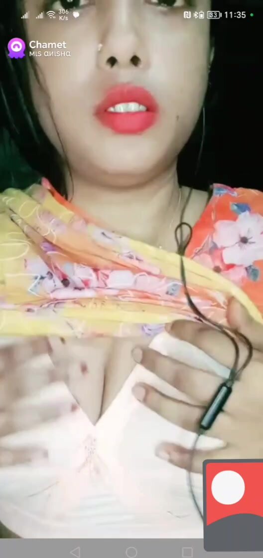 Desi Lipstick Webcam Sex - Indian beautiful chamet girl video call - ThisVid.com En espaÃ±ol