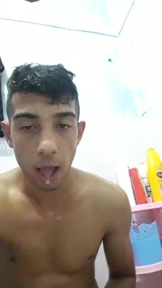 Straight turkish guy naked in shower on periscope ThisVid com 