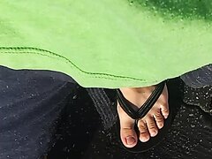 Flip flops - video 2