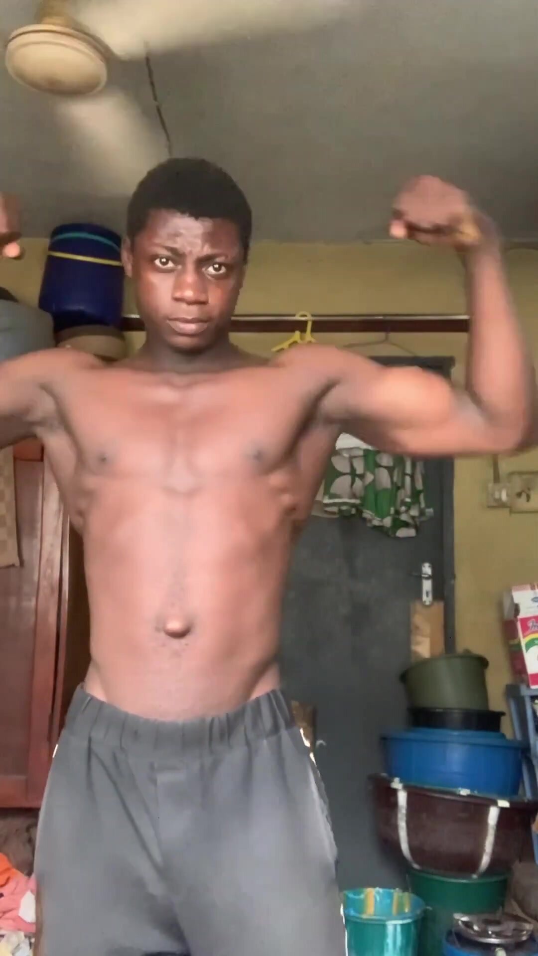 Black teen african muscle - video 2 - ThisVid.com