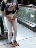 Peeing her white jean in a airport (In pictures)