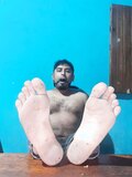 Barefoot slave