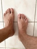 Small beefy feet