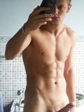 Horny Boy + Mirror + Camera = (4)