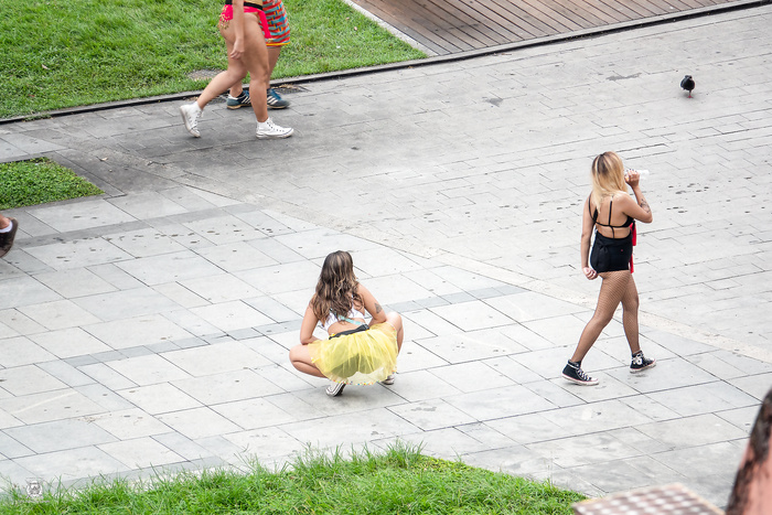 Carnival Peeing In Brasil Image 694918 Thisvid Tube 3738