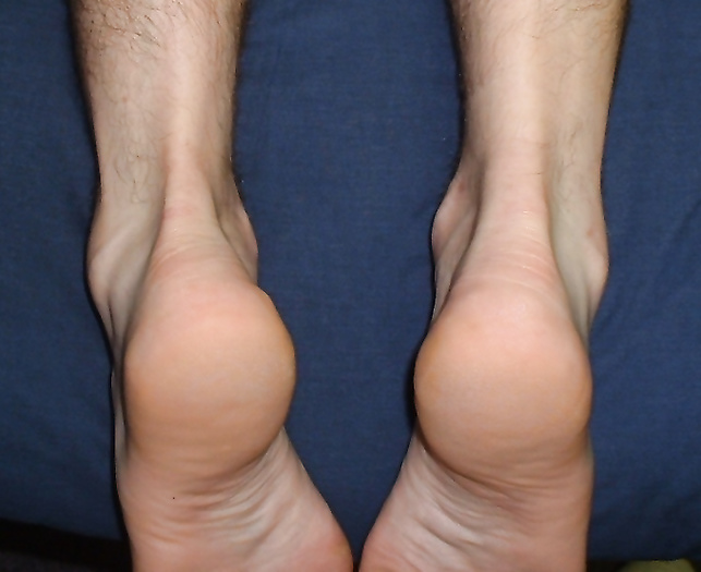 Male bods and feet