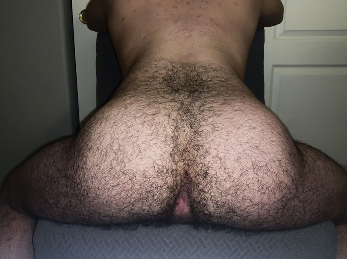 Hairy Sweaty a little musky, but ready for some tongue work