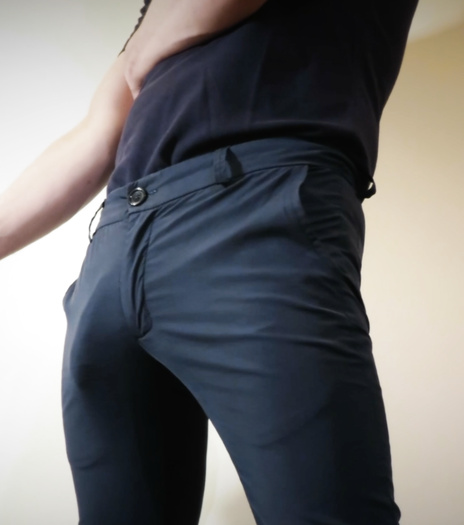 BULGE AND BUTT