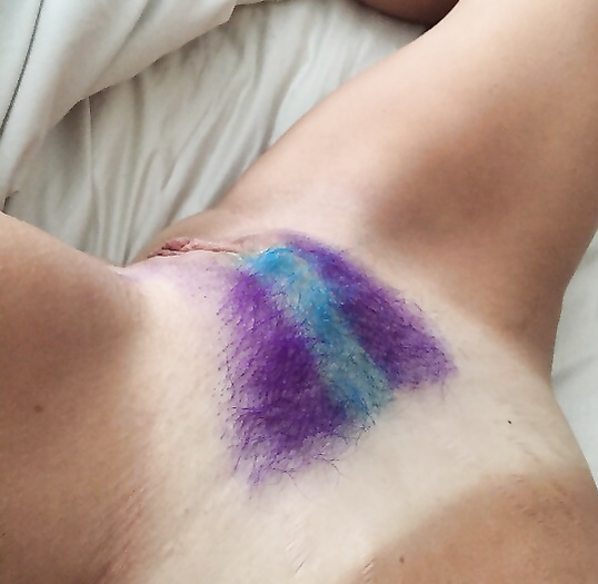 DYED MAN AND WOMAN PUBES