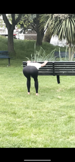 Sexy public ass