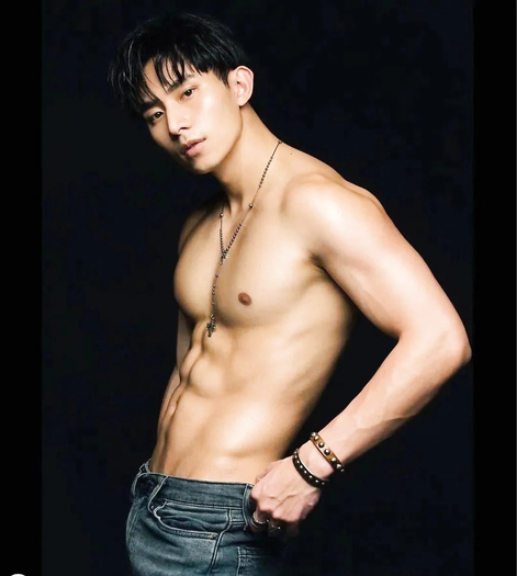 Asian Hot & Handsome Models