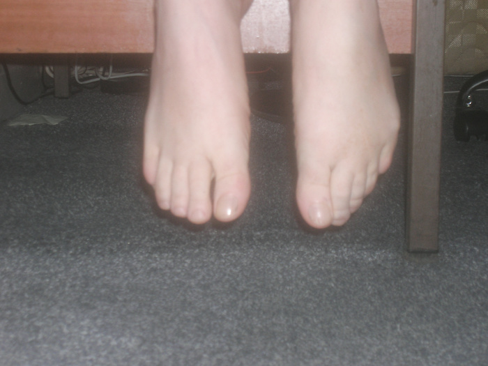 Barefoot ...