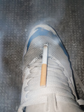 smoking cigarette with Airmax