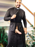 The New Latin Priest, Wants You  To Pray  With  Him