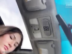 Girl wets diaper in the car - video 2