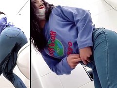 Korean girl deperate pee jeans