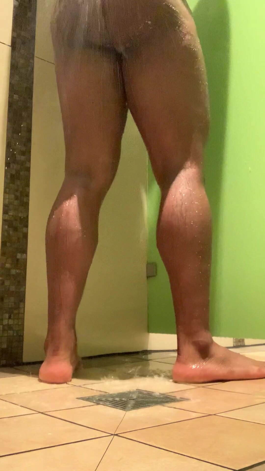 College Stud Films His SEXY Lower Body In The *SHOWER*!