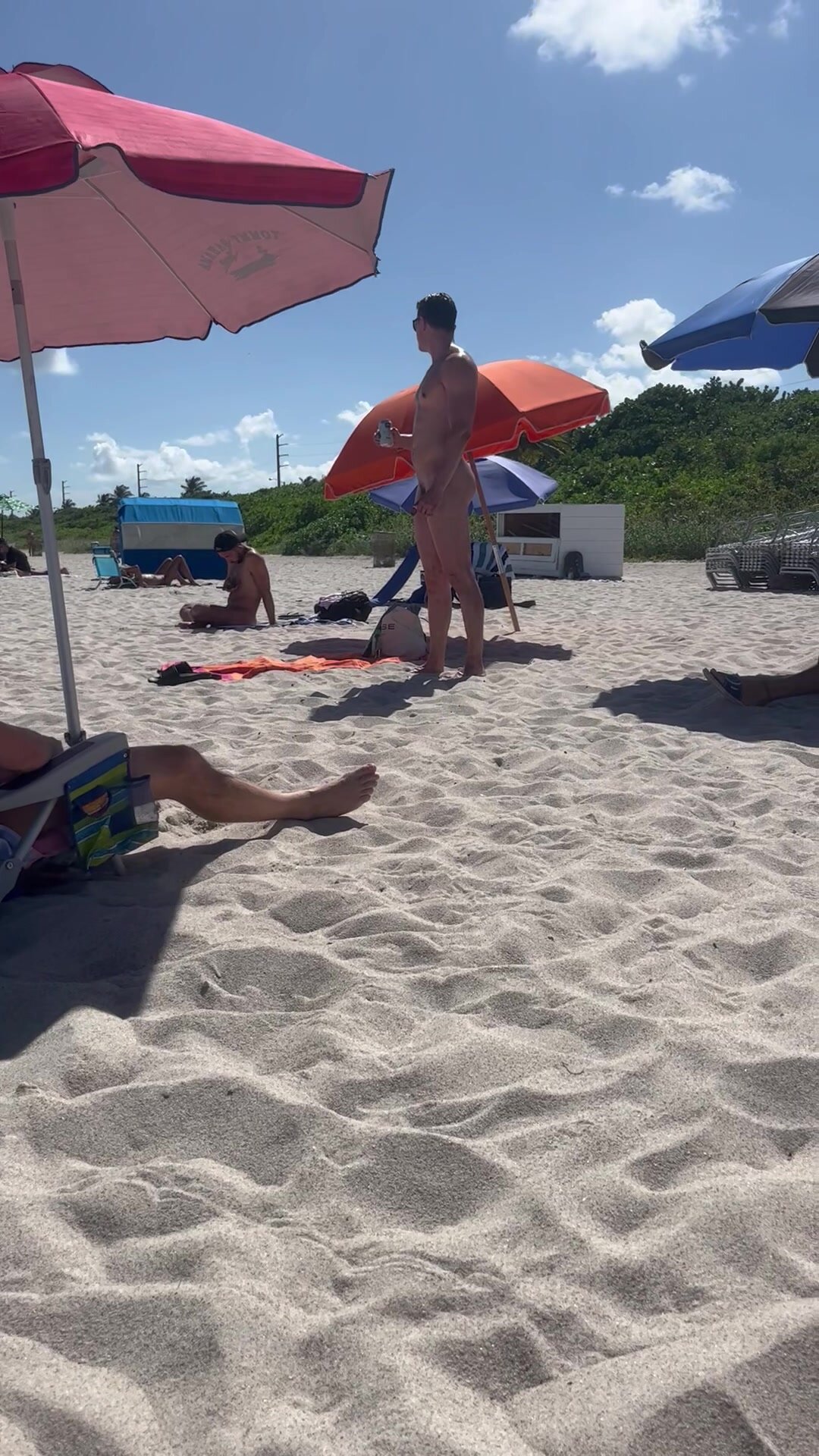 Cockshow on nude beach