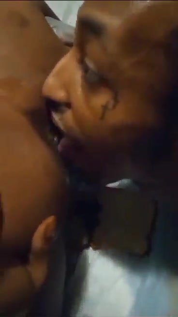 licking ebony shit