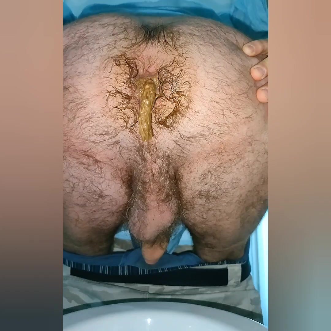 Semi diarrhea in the bathroom at the bar