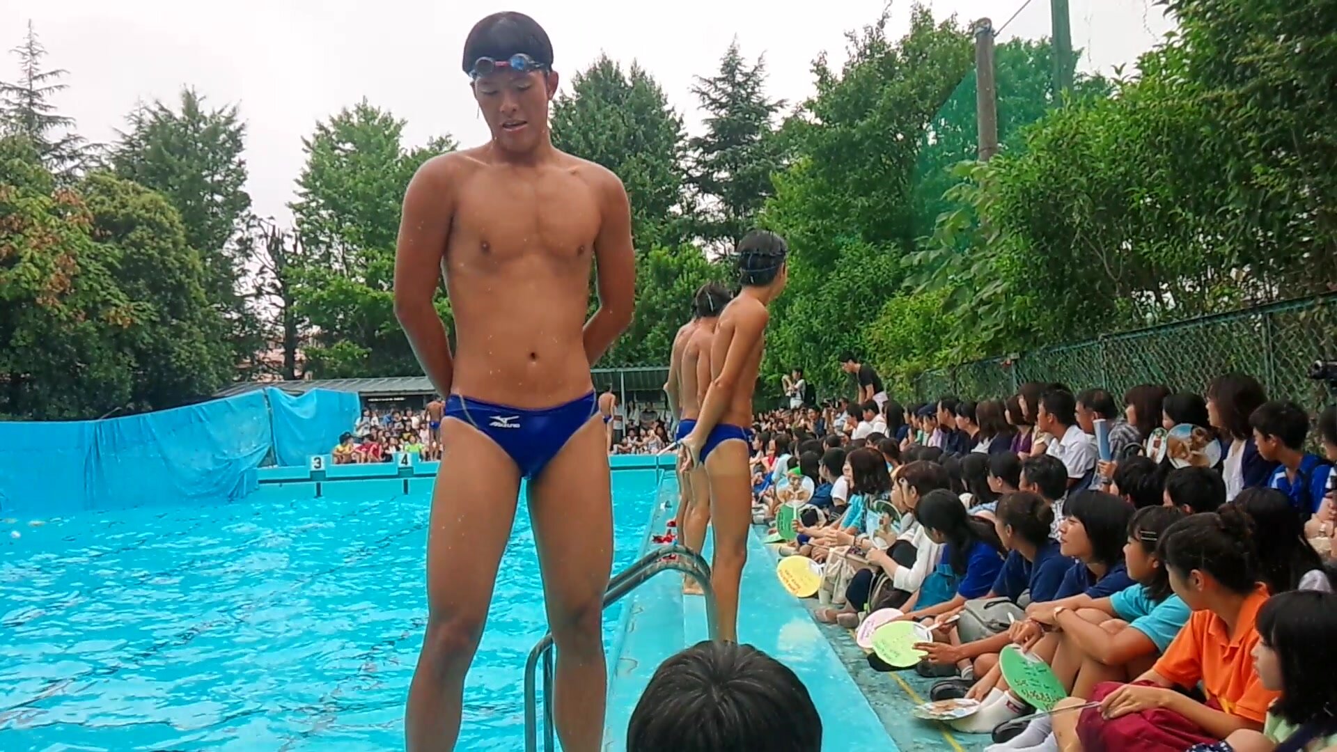 Japanese swimmers - video 2