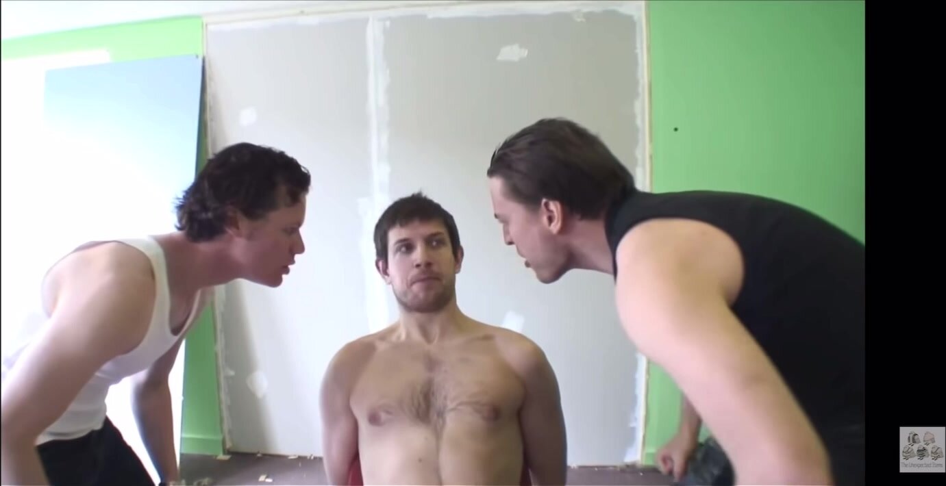 Man abducted and tied up naked by mobsters [censored]