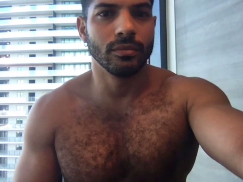 Exposed BAITED sexy HUNK showing off for "ME" on CAM!