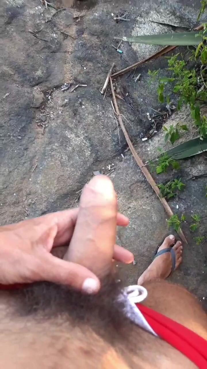 Outdoor piss - video 69