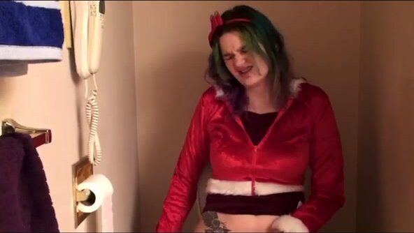 FML women has diarrhea while waiting for Santa