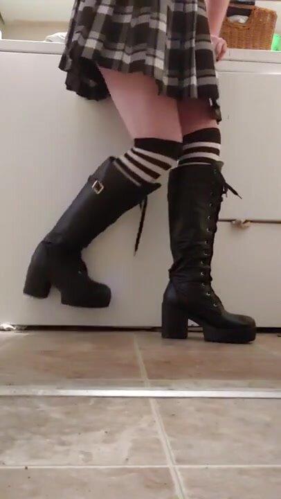 Squeaky Boots