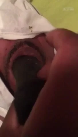 Gay Black Scat Porn - Gay black scat shit forcing - ThisVid.com en anglais