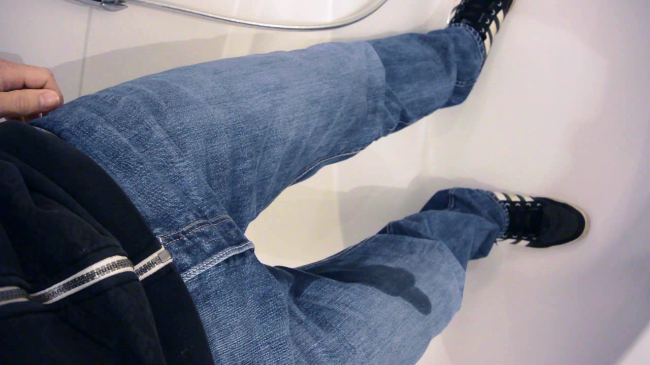 Jeans Wetting in the Shower