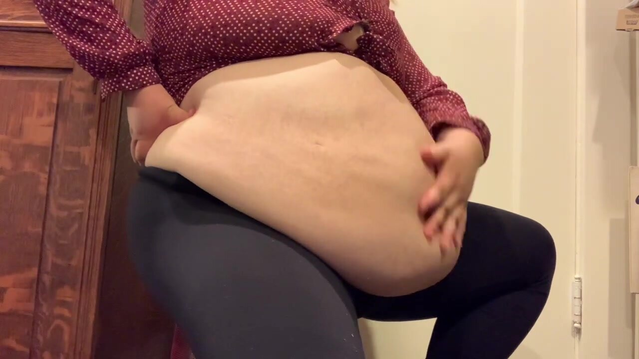Fat belly play - video 7