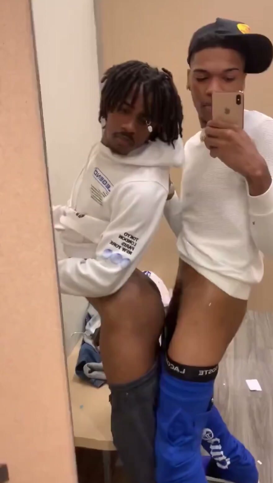 Caught Fucking In The Fitting Room